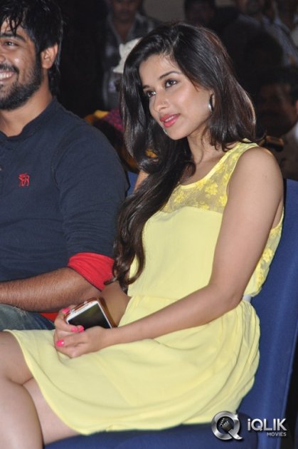 Madhurima-at-Love-You-Bangaram-Audio-Launch